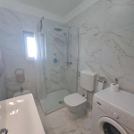 Apartment Parenzana Bibali 65 A 52460-Buje Buitenkant foto