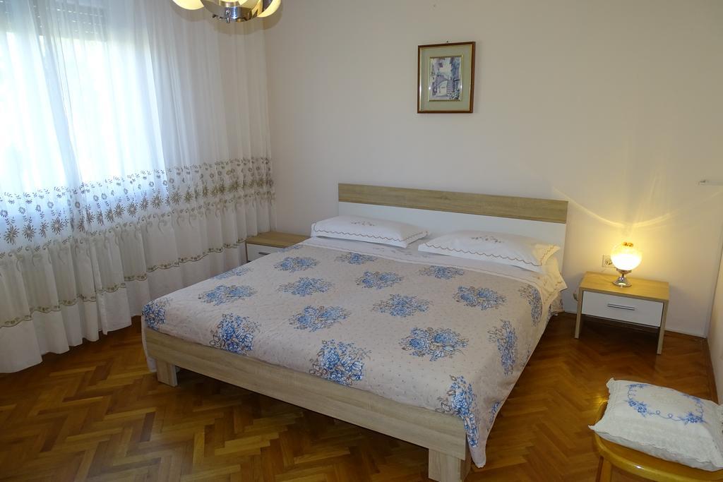 Apartment Parenzana Bibali 65 A 52460-Buje Buitenkant foto