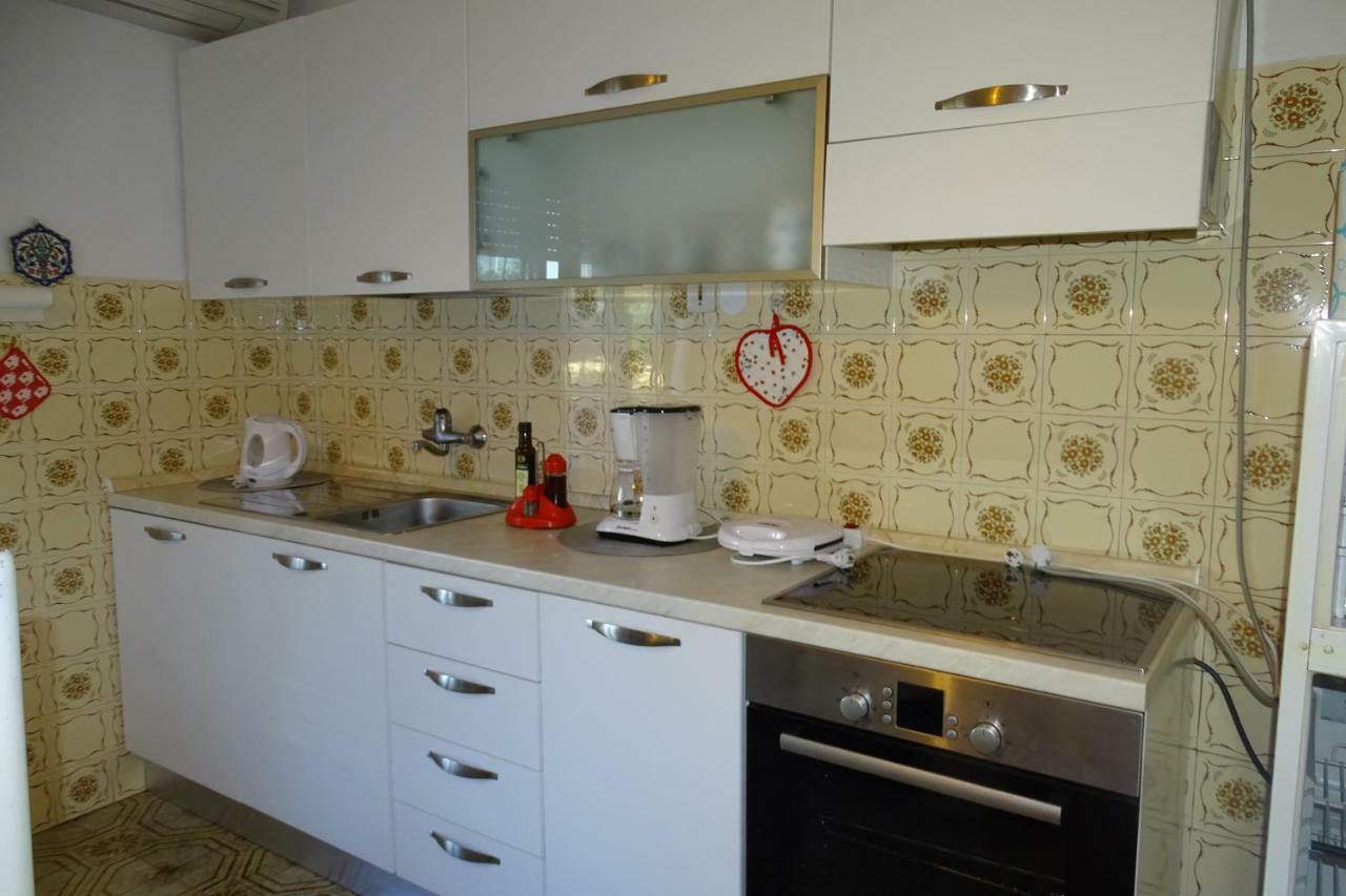Apartment Parenzana Bibali 65 A 52460-Buje Buitenkant foto